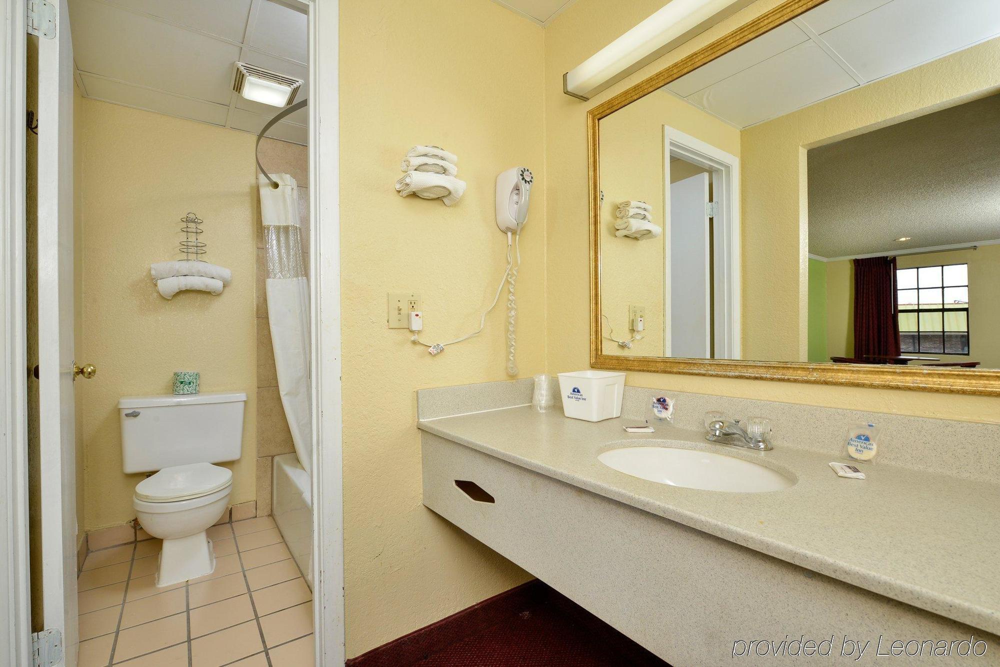 Americas Best Value Inn Camden Kültér fotó
